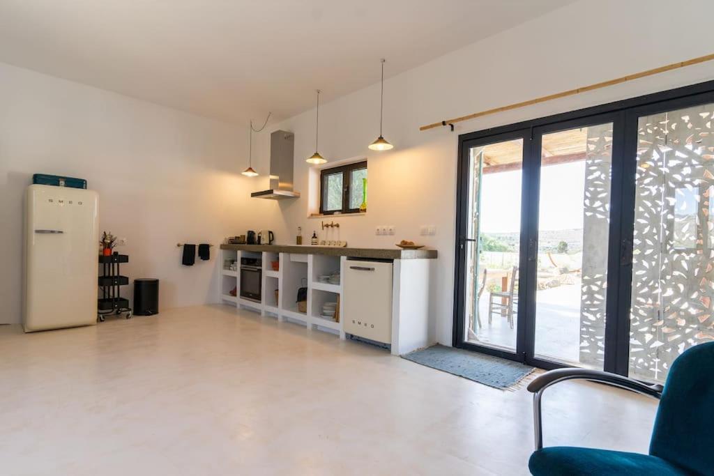 Villa Louloudia Stylish Luxury Villa With Private Pool Pitsidia Exteriör bild